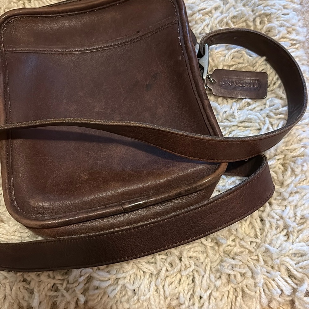 Coach Brown Leather Messenger Bag Timeless Design